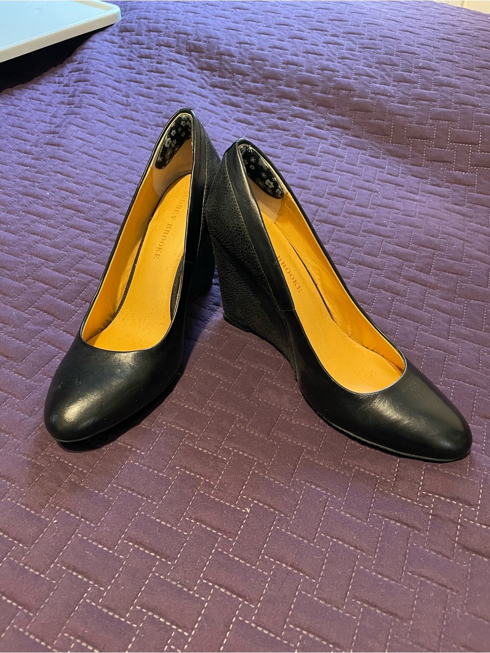 Audrey Brooke Black Wedge Pumps